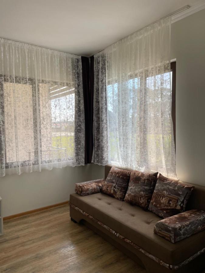 Apartment Comfort In Уреки Экстерьер фото