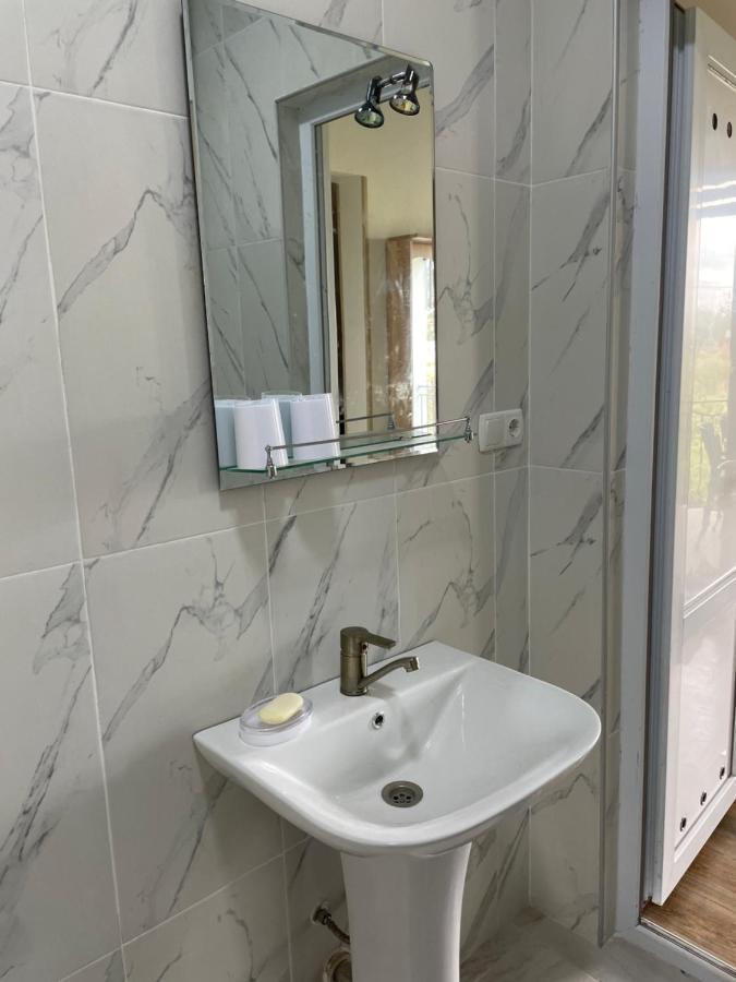 Apartment Comfort In Уреки Экстерьер фото